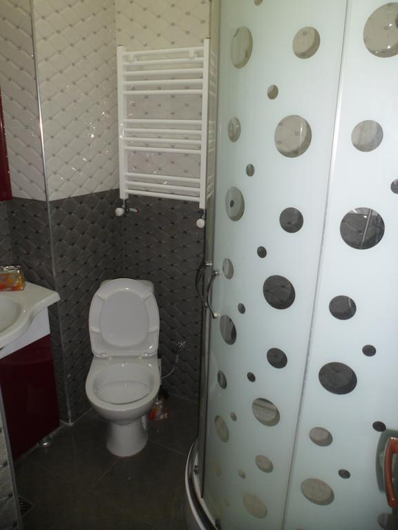 Tamar'S Apartment Μπατούμι Εξωτερικό φωτογραφία